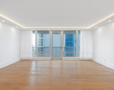 4020 Galt Ocean Drive - Photo Thumbnail 16
