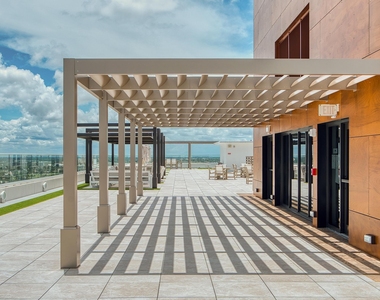 4020 Galt Ocean Drive - Photo Thumbnail 57