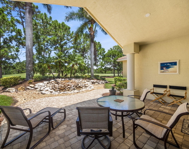 8901 Champions Way - Photo Thumbnail 18