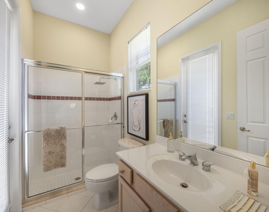 8901 Champions Way - Photo Thumbnail 16