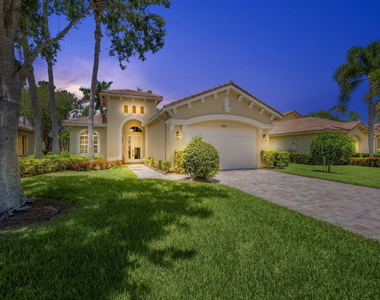 8901 Champions Way - Photo Thumbnail 22