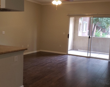 5401 E Van Buren Street - Photo Thumbnail 7