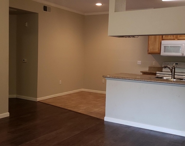 5401 E Van Buren Street - Photo Thumbnail 4
