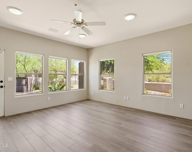 23430 N 82nd - Photo Thumbnail 27