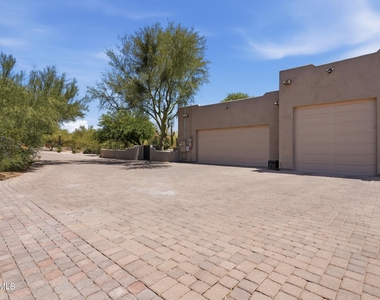 23430 N 82nd - Photo Thumbnail 38