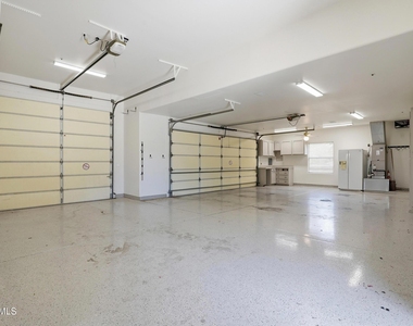 23430 N 82nd - Photo Thumbnail 32