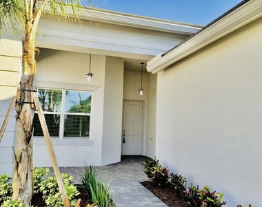 13352 Sw River Rock Road - Photo Thumbnail 3