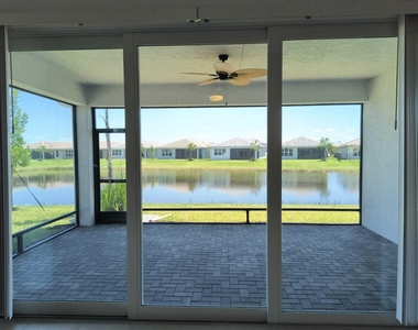 13352 Sw River Rock Road - Photo Thumbnail 23