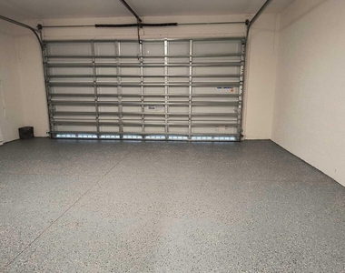 13352 Sw River Rock Road - Photo Thumbnail 9