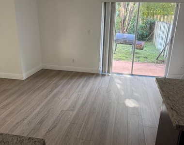 10939 W Broward Boulevard - Photo Thumbnail 13