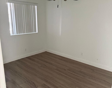 10939 W Broward Boulevard - Photo Thumbnail 11