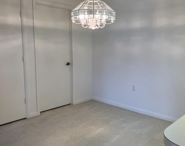 36 Danbury Court - Photo Thumbnail 10