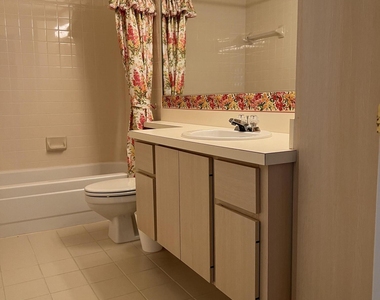 36 Danbury Court - Photo Thumbnail 21