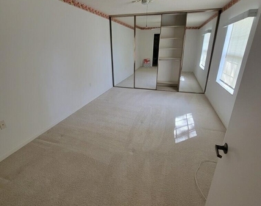 36 Danbury Court - Photo Thumbnail 19