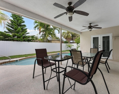 6515 Sw 8th Place - Photo Thumbnail 27