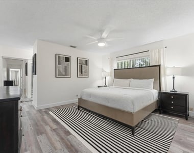 6515 Sw 8th Place - Photo Thumbnail 17