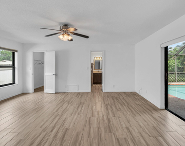303 Nw 105th Terrace - Photo Thumbnail 21