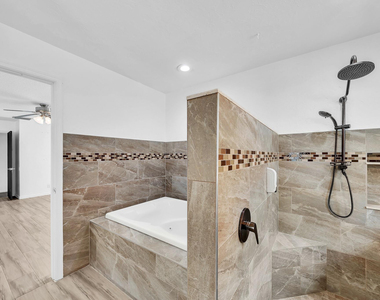 303 Nw 105th Terrace - Photo Thumbnail 29