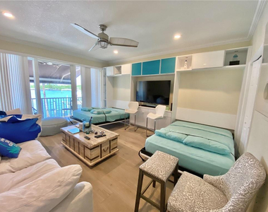 4230 N Ocean Drive - Photo Thumbnail 11