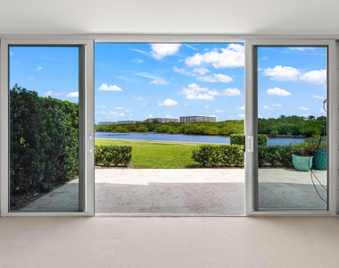 2185 Ibis Isle Road - Photo Thumbnail 1