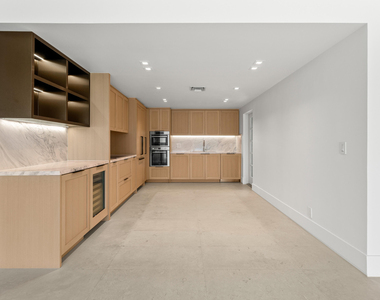2185 Ibis Isle Road - Photo Thumbnail 14