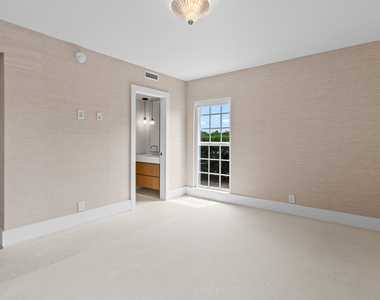 2185 Ibis Isle Road - Photo Thumbnail 27