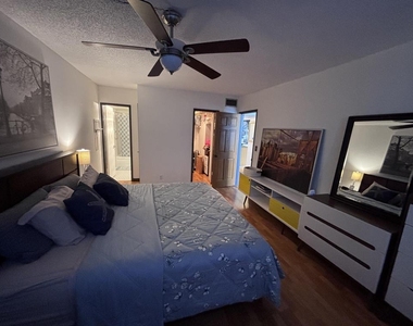 336 N Birch Road - Photo Thumbnail 14