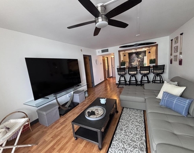 336 N Birch Road - Photo Thumbnail 16
