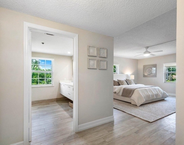 950 De Soto Road - Photo Thumbnail 19