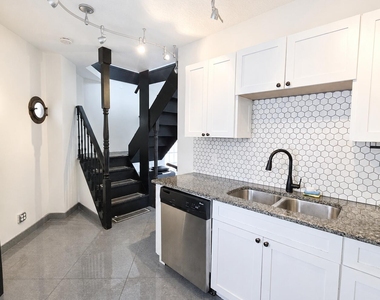 3709 S Olive Avenue - Photo Thumbnail 4