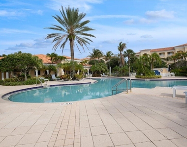 5 E Harbour Isle Dr Drive E - Photo Thumbnail 27