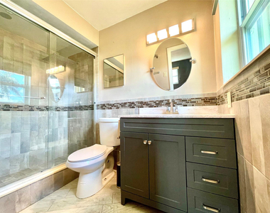 2090 Nw 84th Terrace - Photo Thumbnail 23