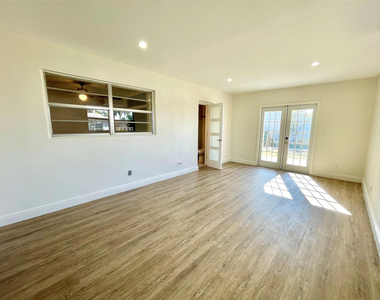 2090 Nw 84th Terrace - Photo Thumbnail 12
