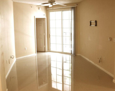 533 Ne 3rd Avenue - Photo Thumbnail 2