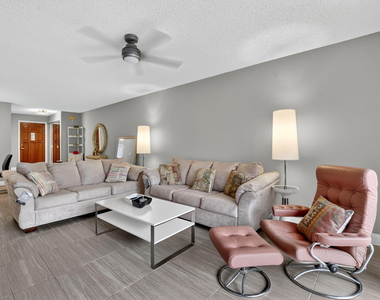 7773 La Mirada Drive - Photo Thumbnail 9