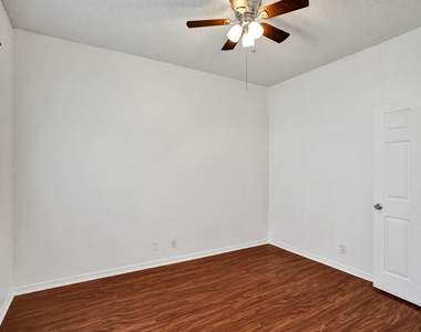 3717 Pebblebrook Manor - Photo Thumbnail 42