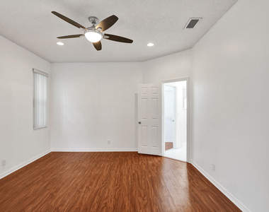 3717 Pebblebrook Manor - Photo Thumbnail 26