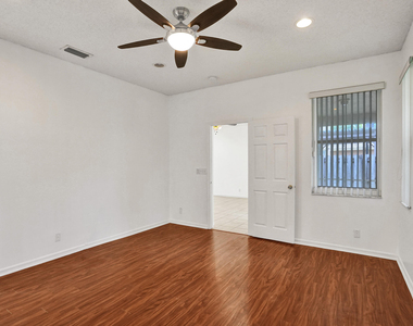 3717 Pebblebrook Manor - Photo Thumbnail 30