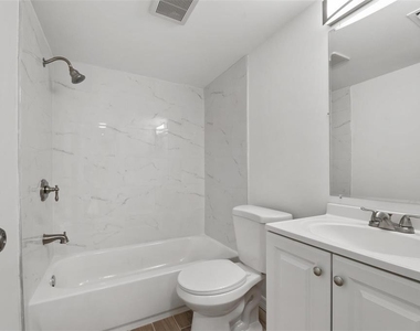 1301 Emerald Terrace - Photo Thumbnail 4