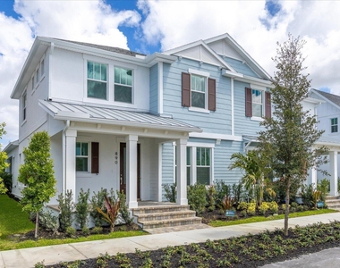 890 Sw Newfield Avenue - Photo Thumbnail 1