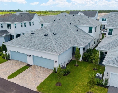 890 Sw Newfield Avenue - Photo Thumbnail 40