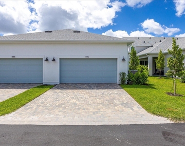 890 Sw Newfield Avenue - Photo Thumbnail 38