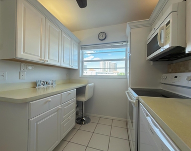 29 Yacht Club Drive - Photo Thumbnail 11