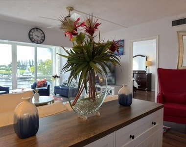 29 Yacht Club Drive - Photo Thumbnail 8