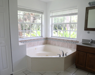 16655 N 113th Trl Trail N - Photo Thumbnail 29