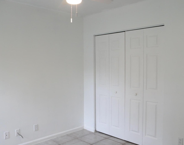 16655 N 113th Trl Trail N - Photo Thumbnail 22