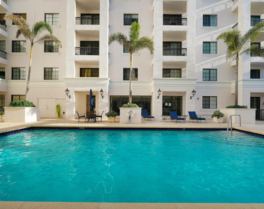 233 S Federal Highway - Photo Thumbnail 39