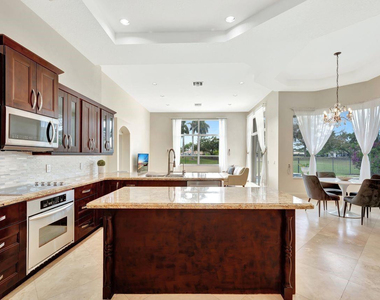 2491 Eagle Run Drive - Photo Thumbnail 4
