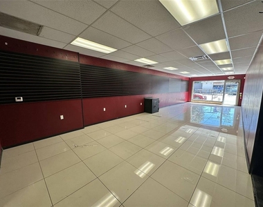 317 White Street - Photo Thumbnail 6