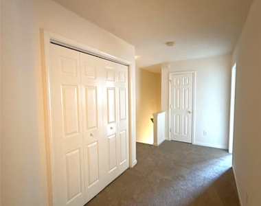 4606 Kingsland Court - Photo Thumbnail 15